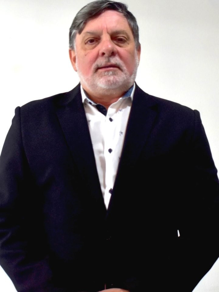 Alejandro Echave